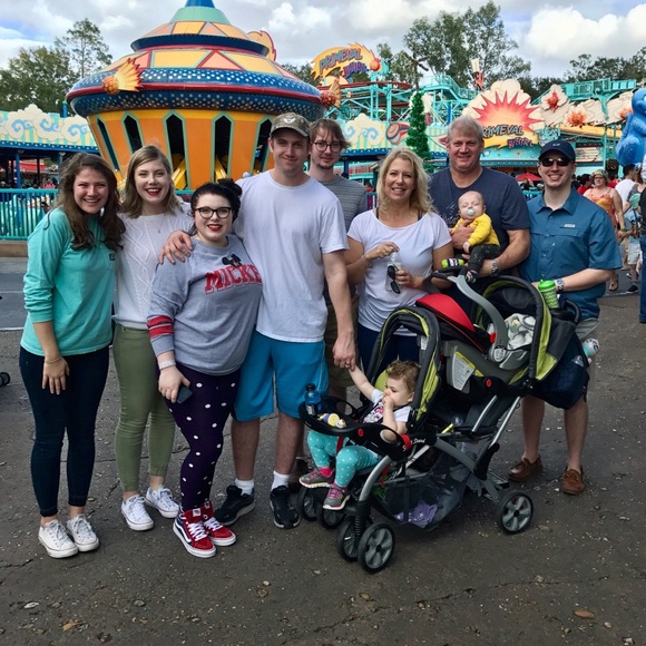 Meet your Posher, Margie - Picture 2 of 8